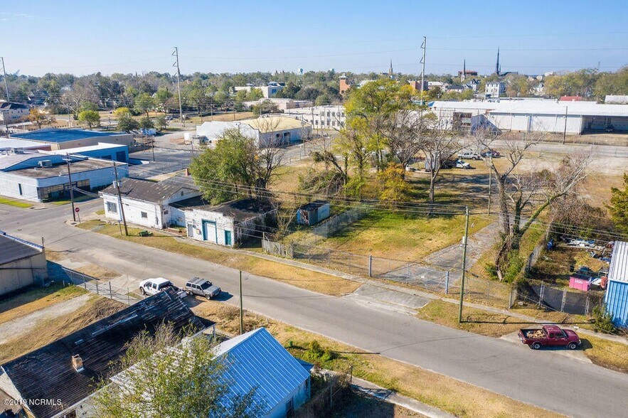 More Photos Of 1102 Chestnut St, Wilmington Land For Sale