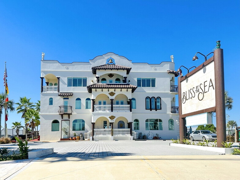 Primary Photo Of 7605 A1A S, Saint Augustine Hotel For Sale