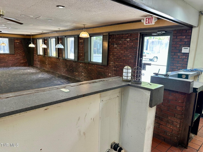 More Photos Of 920 E 5th St N, Big Stone Gap Restaurant For Sale
