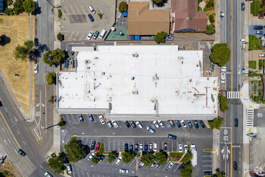 More Photos Of 1313-1395 MacArthur Blvd, San Leandro Unknown For Lease