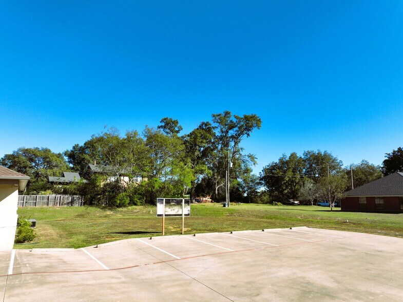 More Photos Of 359 N Cypress St, Gilmer Land For Sale