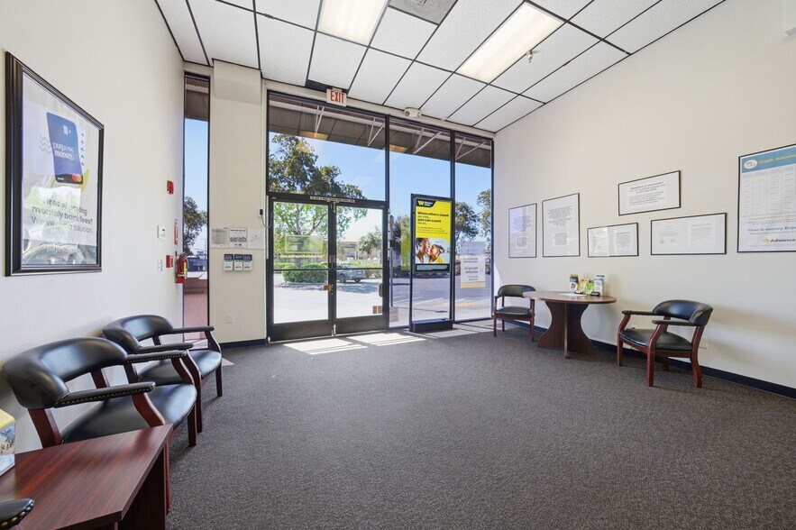 More Photos Of 410 N 11th Ave, Hanford General Retail For Sale