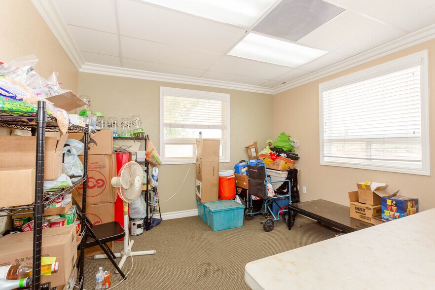 More Photos Of 28101 W Avenue C6, Lancaster Office Residential For Sale