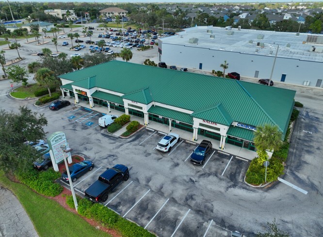 More Photos Of 1791 Boy Scout Dr, Fort Myers Storefront Retail Office For Sale