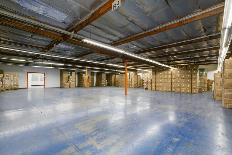 More Photos Of 544 Rimsdale Ave, Covina Warehouse For Sale