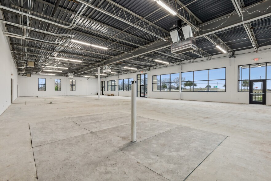 More Photos Of 4600 Eden Rd, Arlington Loft Creative Space For Sale