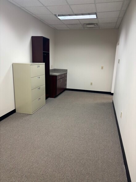 More Photos Of 7240 Muirfield Dr, Dublin Medical For Lease
