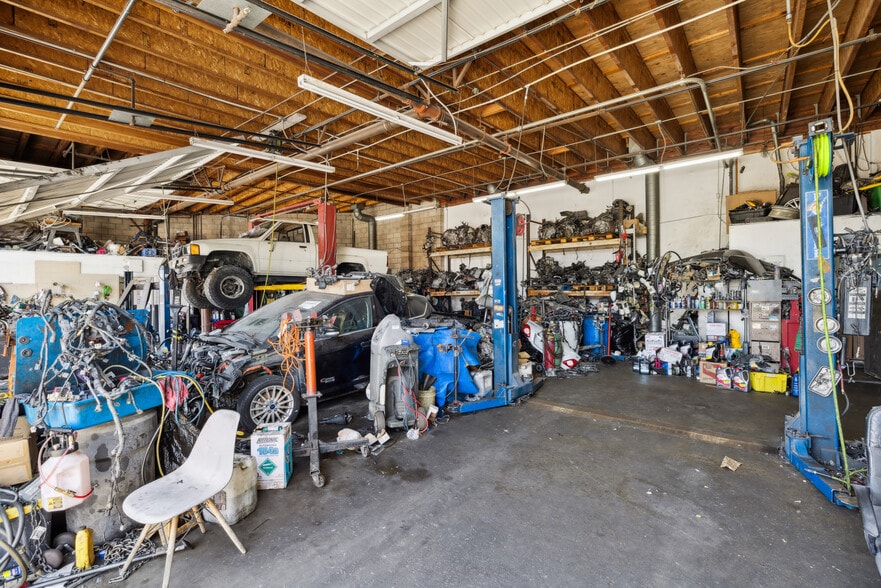 More Photos Of , Santa Ana General Retail For Sale