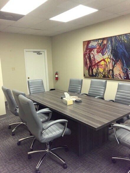 More Photos Of 2850 Centenary Blvd, Shreveport Office For Sale