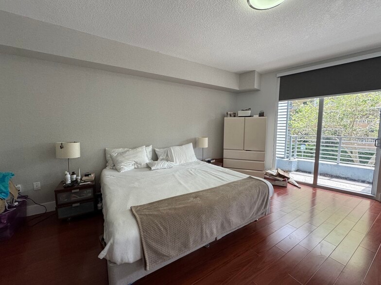 More Photos Of 3339 Virginia St, Coconut Grove Apartments For Lease