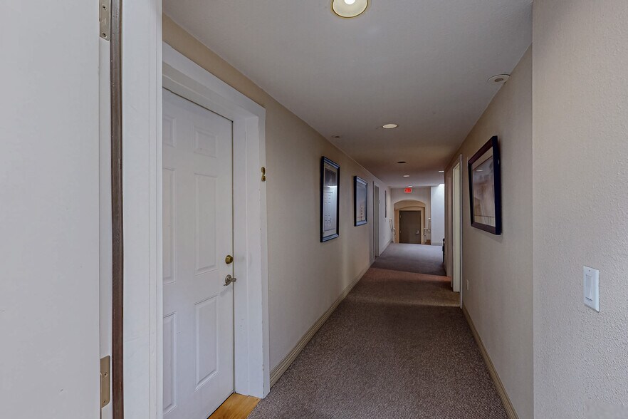 More Photos Of 139 N Grand Ave, Pullman Apartments For Sale