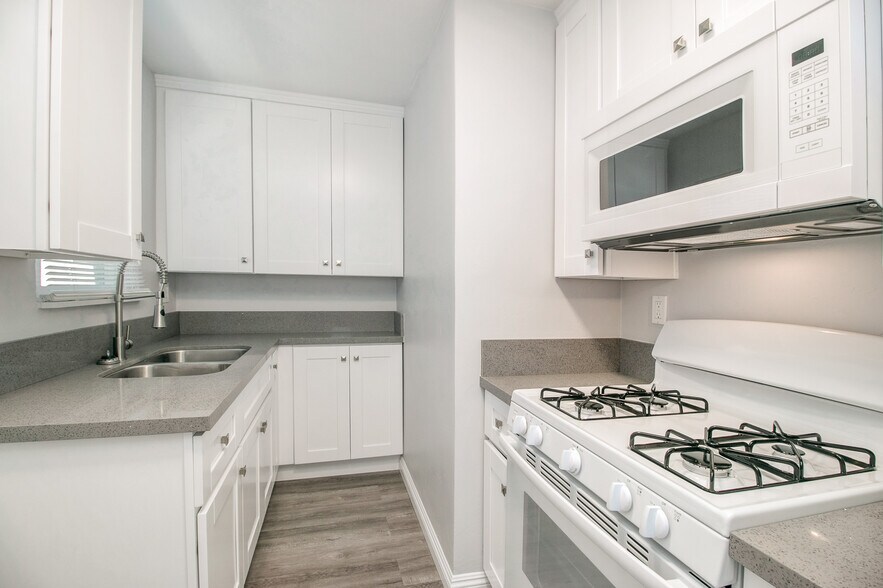 More Photos Of 3970-3974 Florida St, San Diego Apartments For Sale