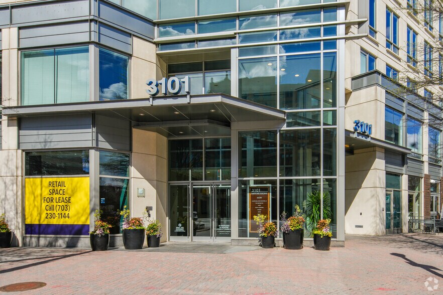 More Photos Of 3101 Wilson Blvd, Arlington Coworking Space