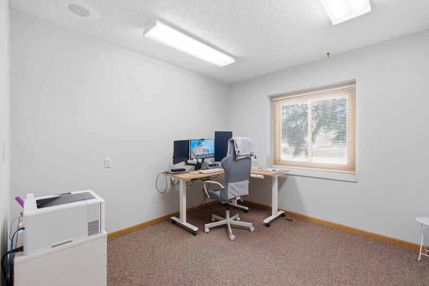 More Photos Of 2802 Madison Square Dr, Loveland Medical For Sale