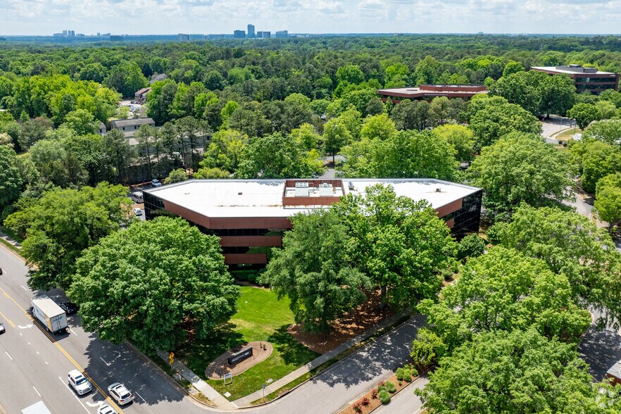 More Photos Of 6131 Falls of Neuse Rd, Raleigh Office For Lease