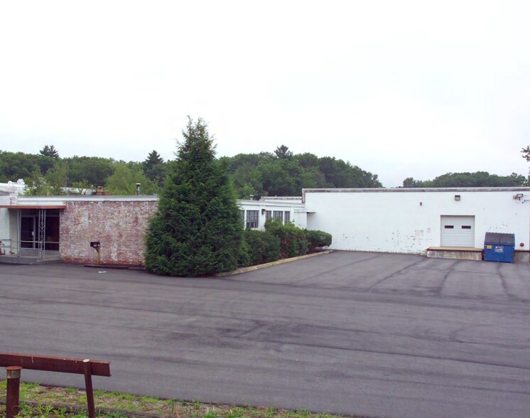 More Photos Of 31 W Bacon St, Plainville Warehouse For Sale