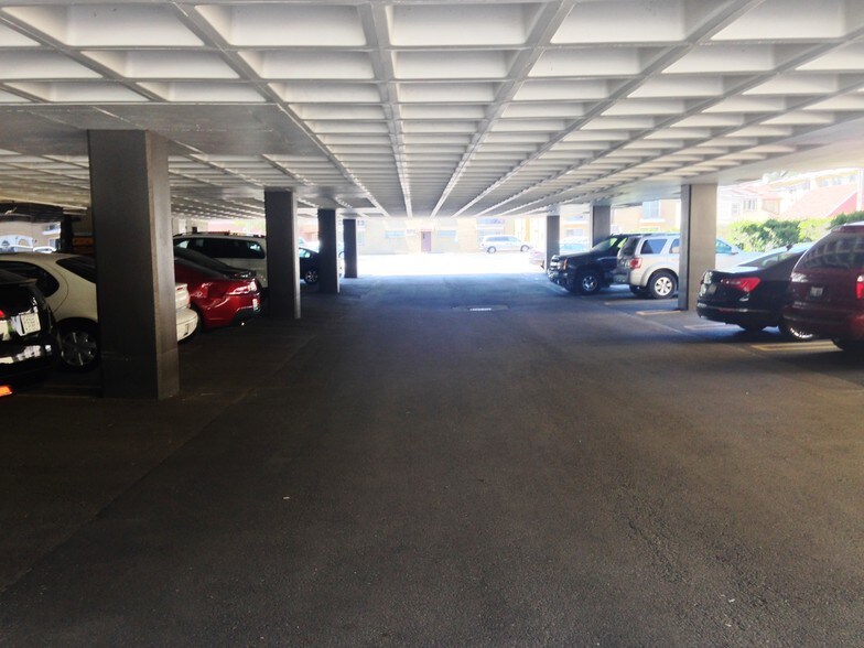 More Photos Of 950 Lee St, Des Plaines Office For Lease