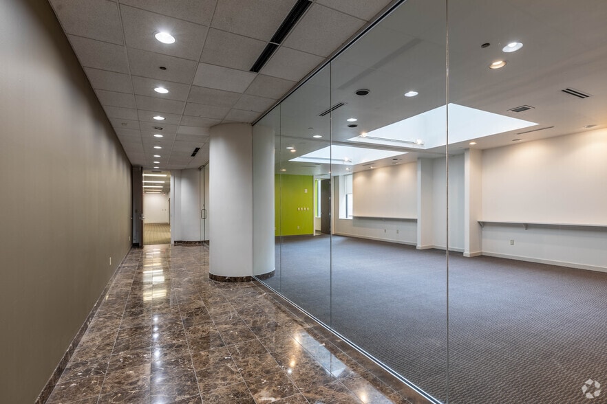 More Photos Of 35 N 4th St, Columbus Office For Sale