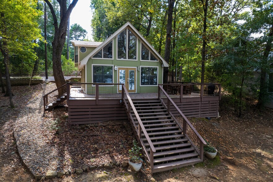 Primary Photo Of 104 Barker Creek rd, Scroggins Specialty For Sale