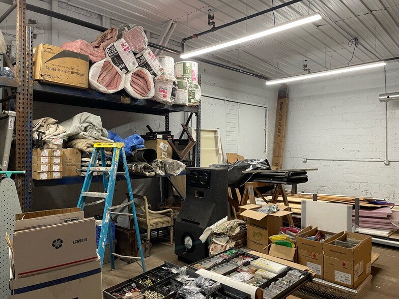 More Photos Of 1427-1431 Valley Dr, Syracuse Warehouse For Sale