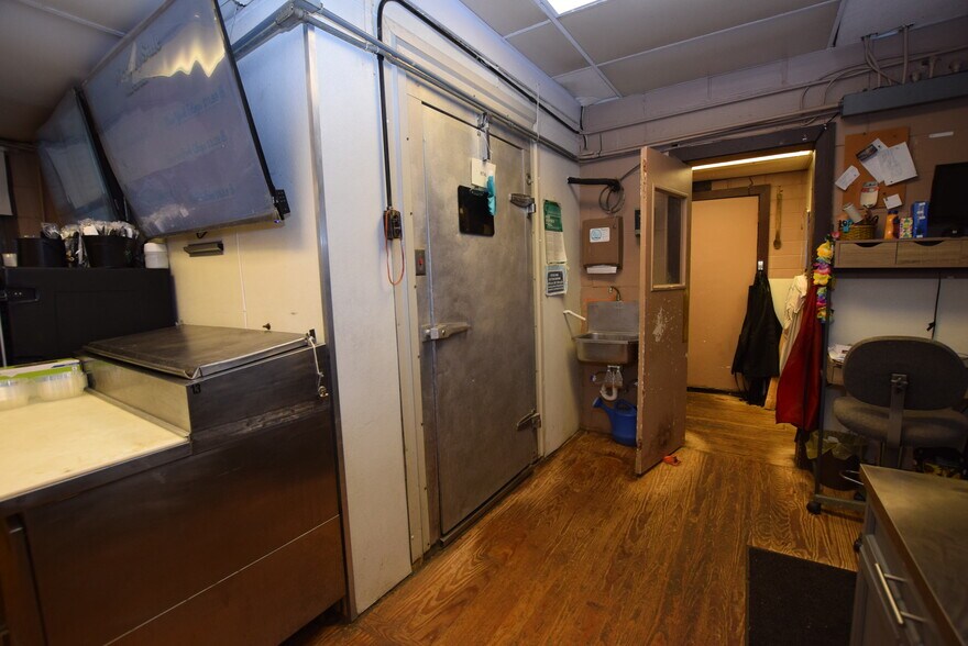 More Photos Of 113 Main St, Christiansburg Restaurant For Sale