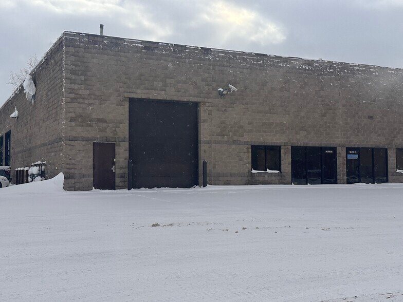 More Photos Of 3408 Busch Dr SW, Grandville Manufacturing For Sale
