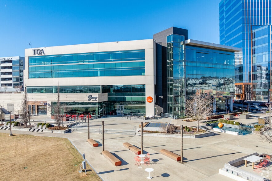 Primary Photo Of 8 City Blvd, Nashville Office For Lease