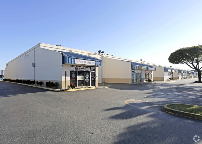 More Photos Of 3100 NW 72nd Ave, Miami Warehouse For Lease