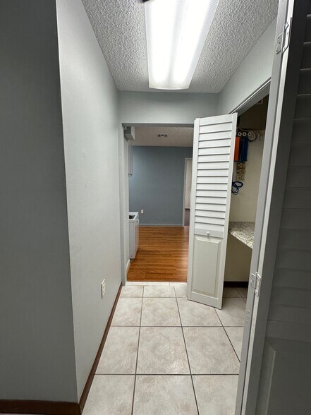 More Photos Of 6971 N Federal Hwy, Boca Raton Loft Creative Space For Sale