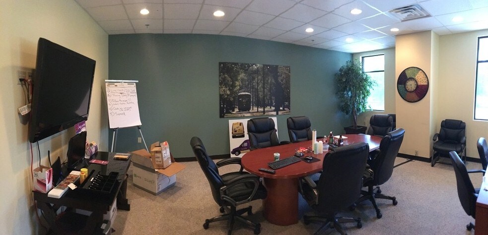 More Photos Of 40306 Highway 42, Prairieville Restaurant For Lease