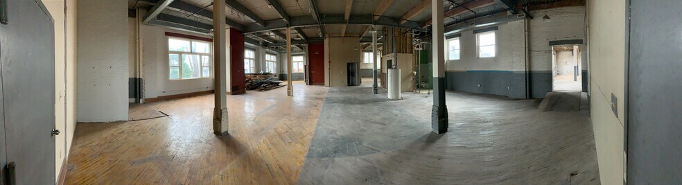 More Photos Of 1930 E Huntingdon St, Philadelphia Warehouse For Lease