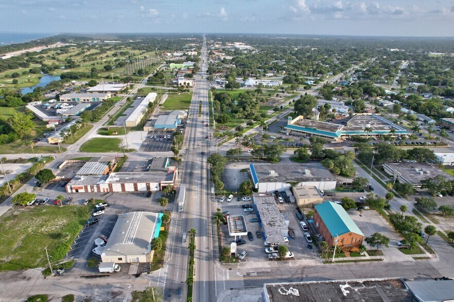 More Photos Of 706 S US Highway 1, Fort Pierce Freestanding For Sale