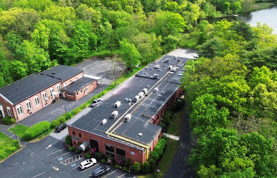 More Photos Of 63 Great Rd, Maynard Loft Creative Space For Lease