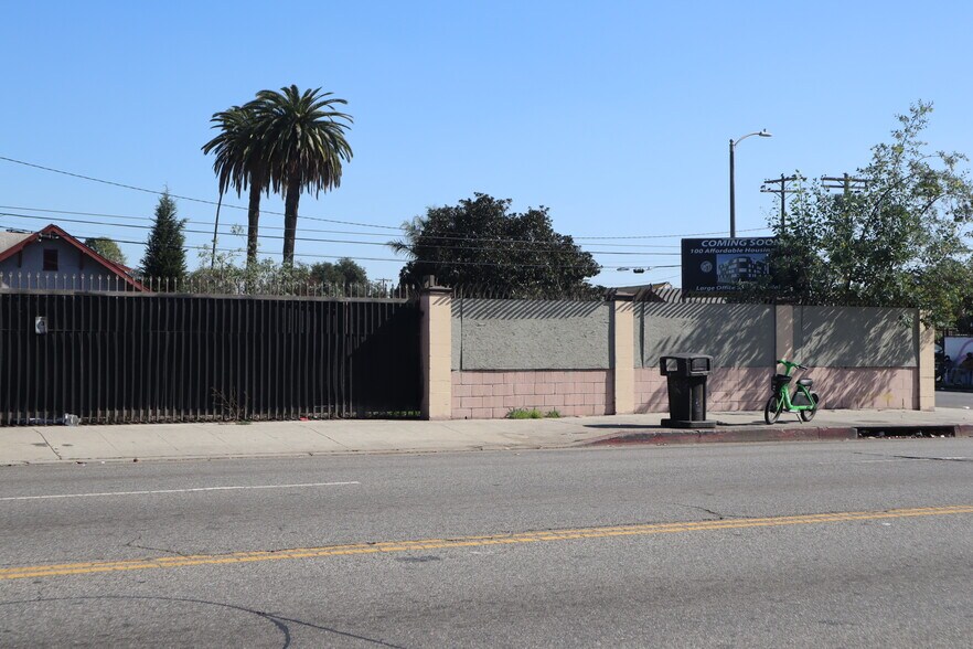 More Photos Of 4624 Normandie Avenue, Los Angeles Land For Sale