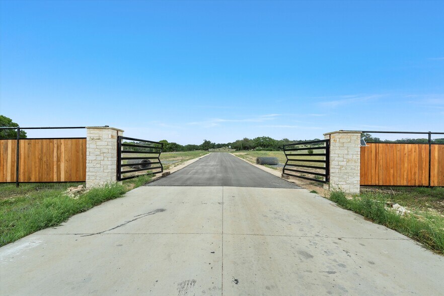 Primary Photo Of 446 Grand Canyon Drive, Oglesby Land For Sale