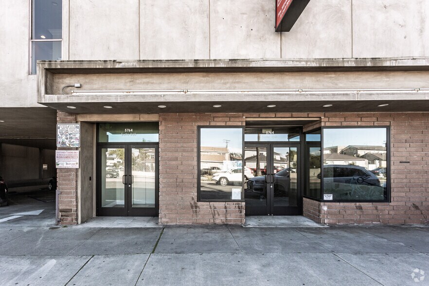 More Photos Of 5764 E 2nd St, Long Beach Unknown For Sale