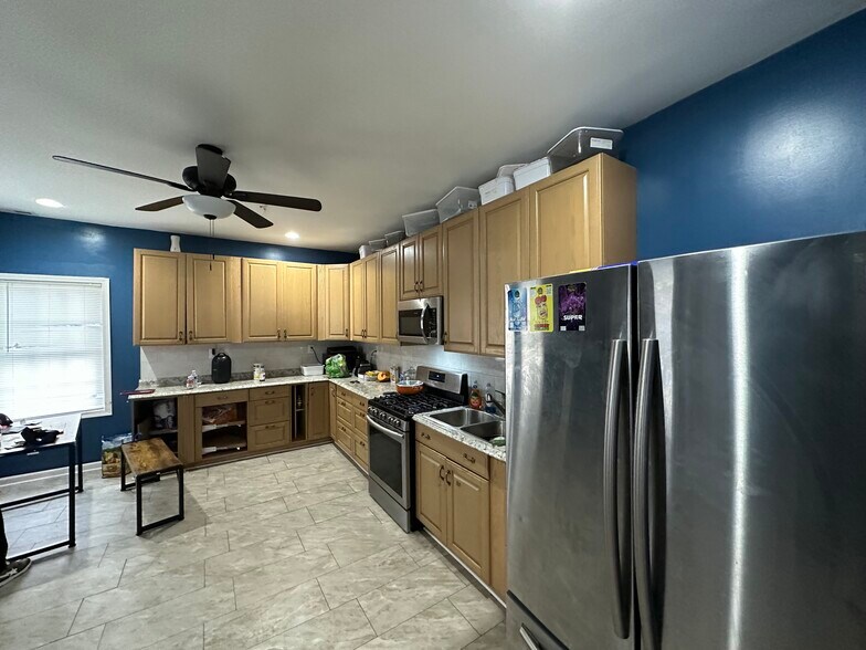 More Photos Of 360 Thurston Rd, Rochester Restaurant For Sale