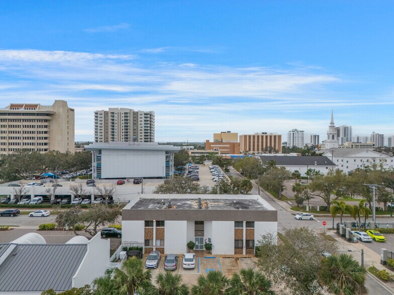 Primary Photo Of 1717 2nd St, Sarasota Office For Lease
