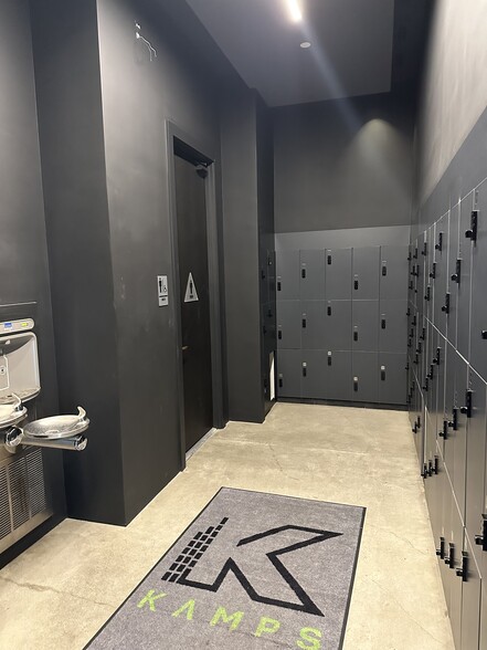 More Photos Of 5200 Wilshire Blvd, Los Angeles Apartments For Lease