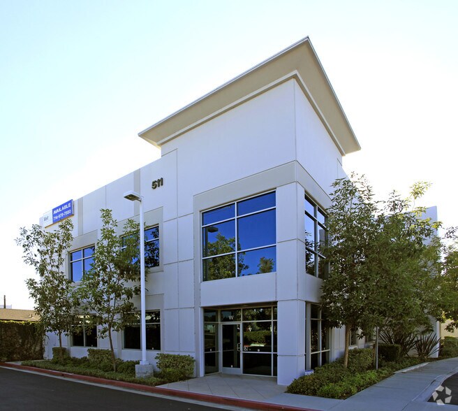 Primary Photo Of 511 S Harbor Blvd, La Habra Light Manufacturing For Lease