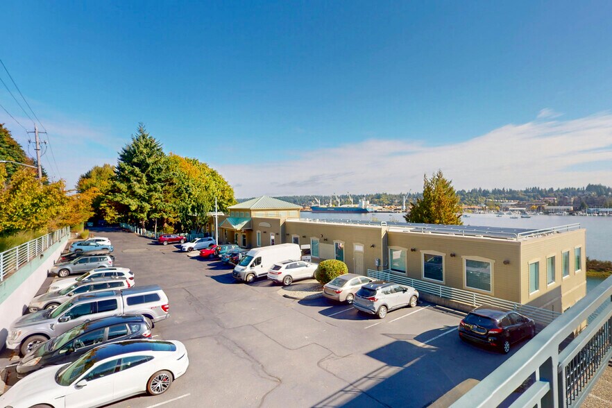Primary Photo Of 324 W Bay Dr NW, Olympia Medical For Lease