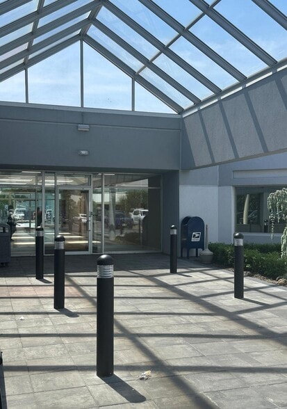 More Photos Of 877 Stewart Ave, Garden City Medical For Sale