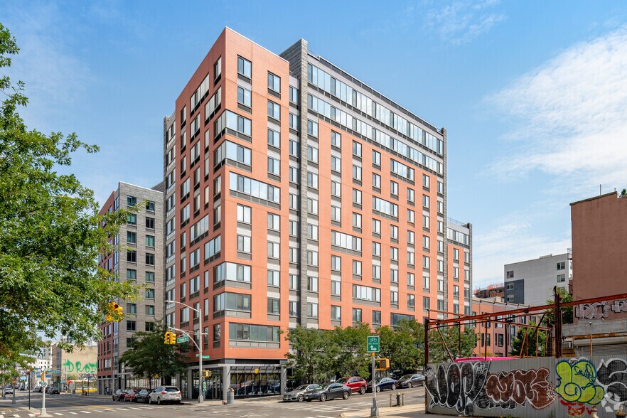 More Photos Of 8 Vanderbilt Ave, Brooklyn Apartments For Lease