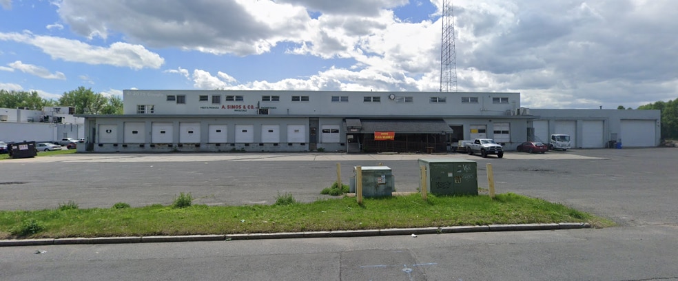 Primary Photo Of 60 Avocado St, Springfield Distribution For Lease