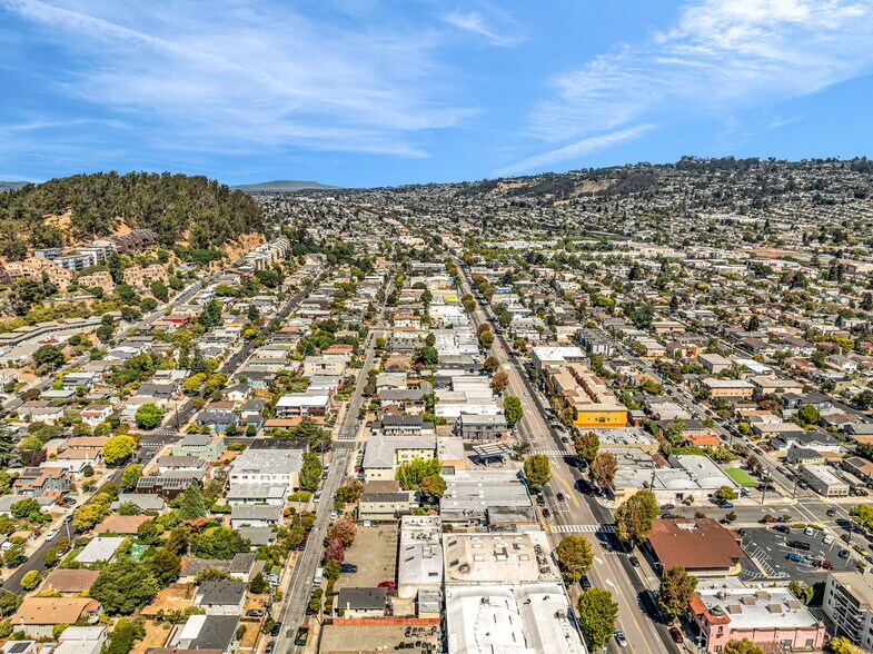 More Photos Of 828 San Pablo Ave, Albany Medical For Sale