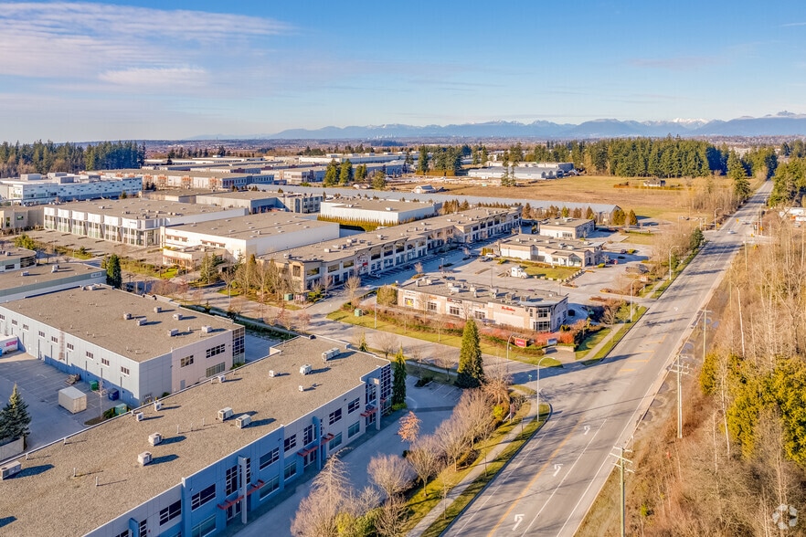 More Photos Of 19140 28th Ave, Surrey Warehouse For Lease
