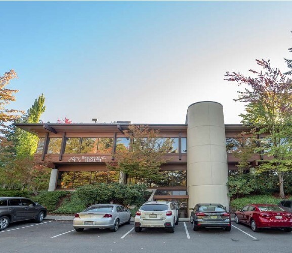 More Photos Of 1800 112th Ave NE, Bellevue Office For Lease