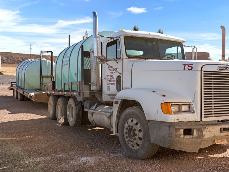 More Photos Of 20 Monarch Ln, Pueblo Industrial For Sale
