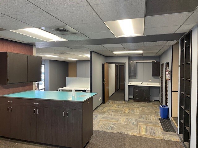 More Photos Of 1331 W Maple Ave, Denver Manufacturing For Lease