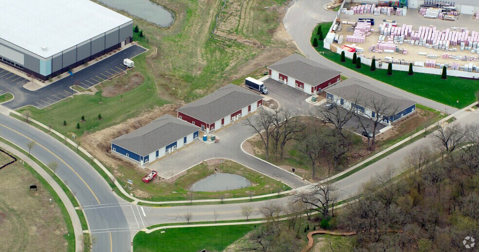 More Photos Of 4323-4325 Duraform Ln, Windsor Light Manufacturing For Sale